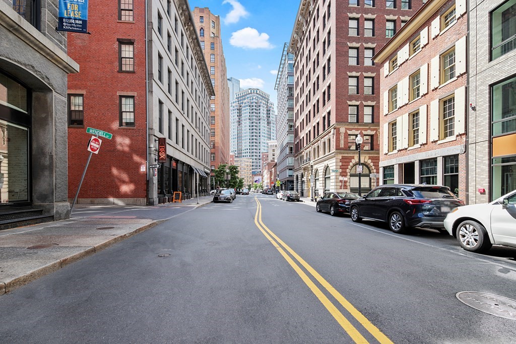 101 Broad Street, Unit 5C Boston, MA 02110 - Photo 22 of 29