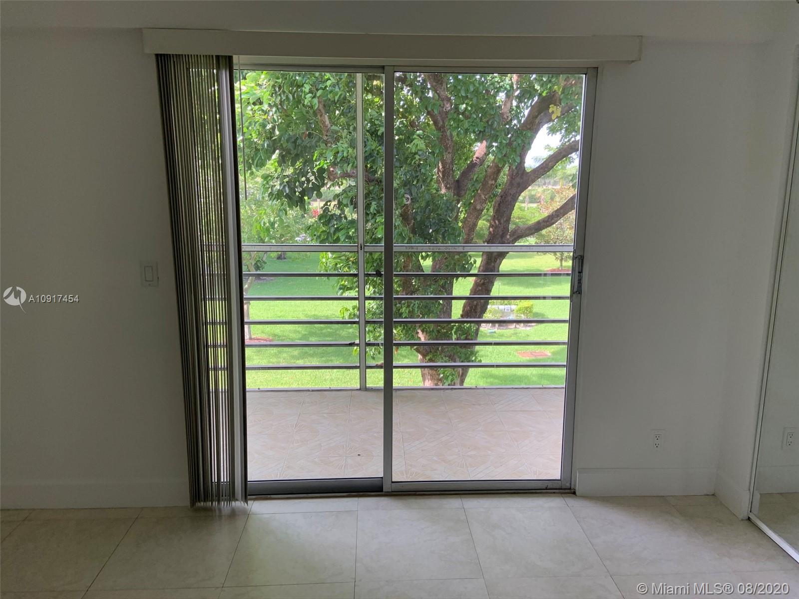 31 Suffolk A, Unit 31 Boca Raton, FL 33434 - Photo 17 of 21