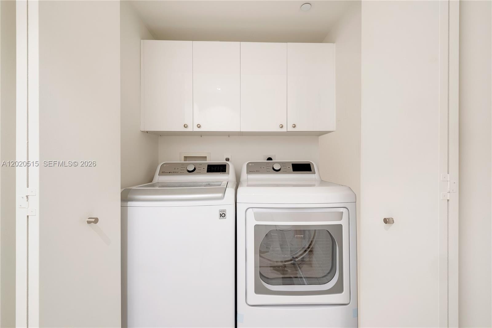 901 Brickell Key Boulevard, Unit 609 Miami, FL 33131 - Photo 13 of 27