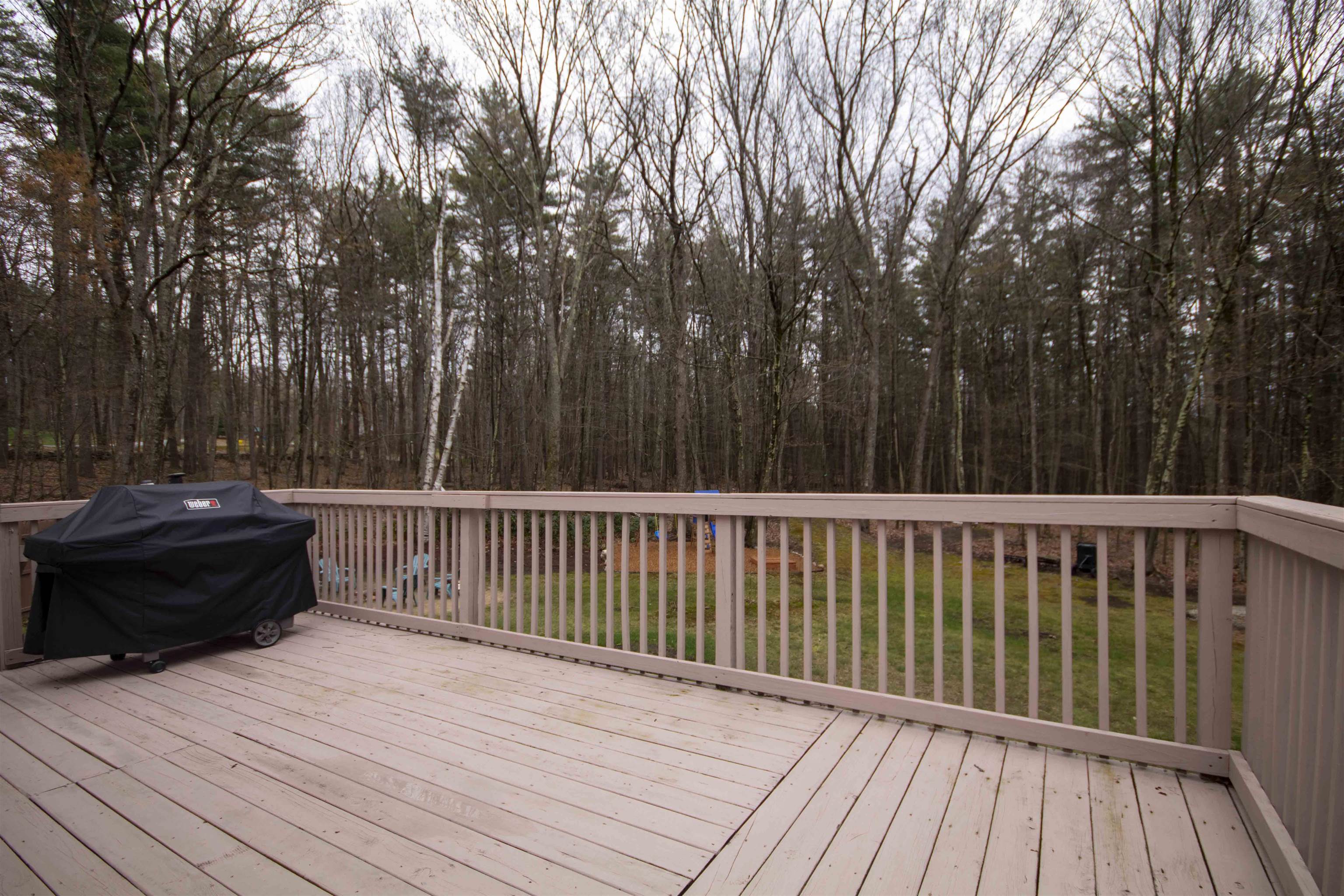 17 Gulf Road Derry, NH 03038 - Photo 24 of 26
