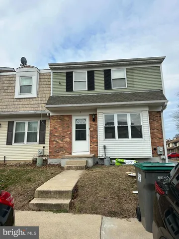 $300,000 | 2 South St George Terrace, Bear, DE 19701