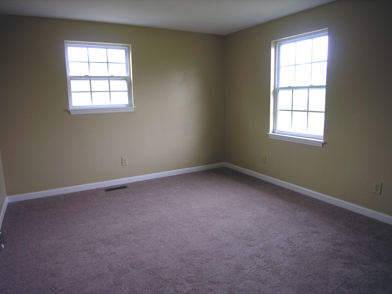 704 Fairview Road Tellico Plains, TN 37385 - Photo 11 of 18 A bedroom