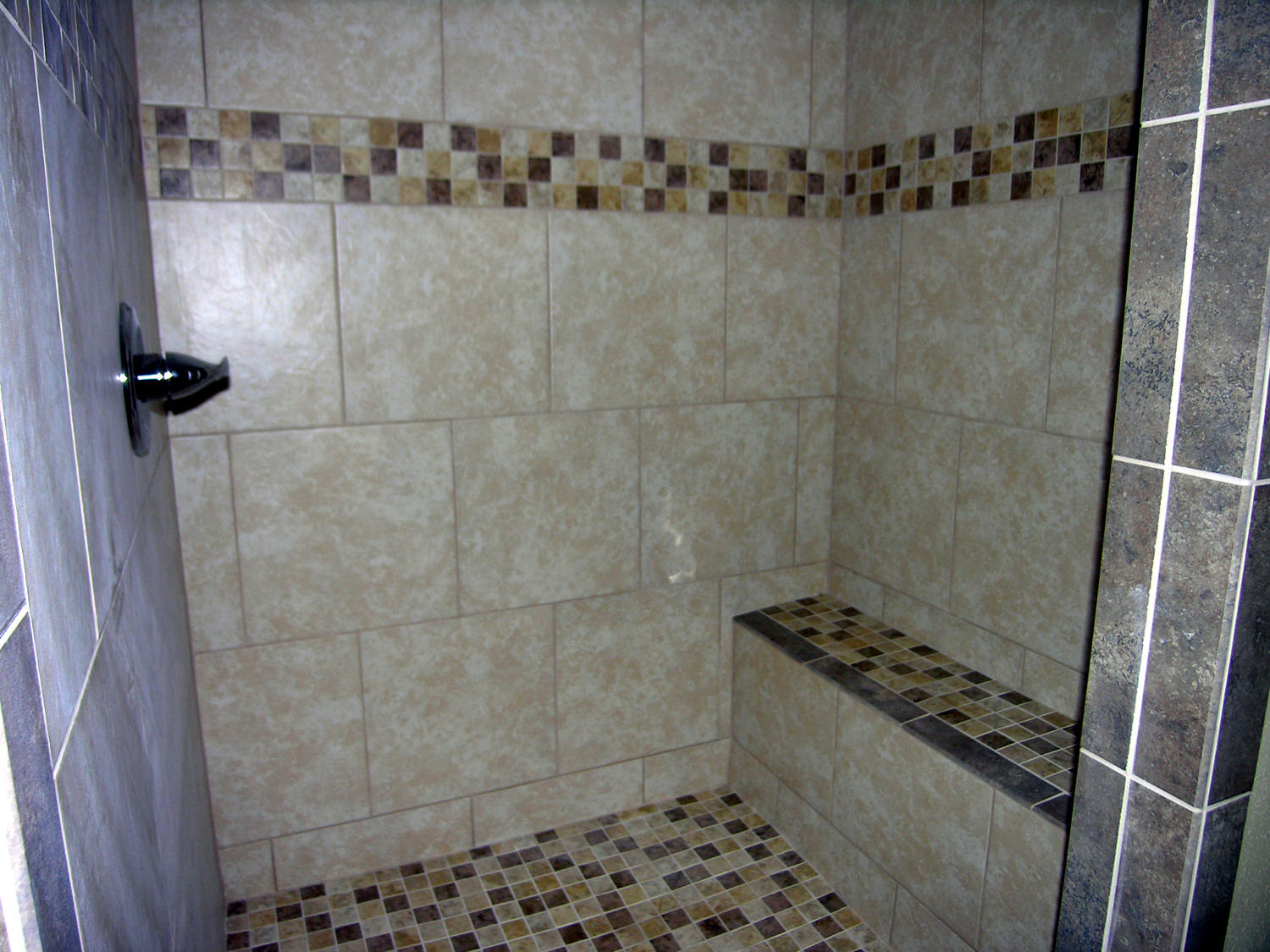 704 Fairview Road Tellico Plains, TN 37385 - Photo 9 of 18 Master bath shower