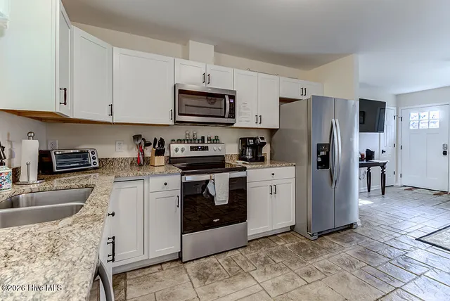 $490,000 | 1546 South 41st Street, Wilmington, NC 28403