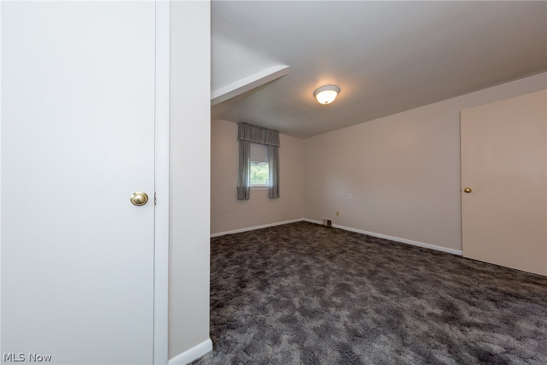 3829 Mayfield Road Cleveland Heights, OH 44121 - Photo 20 of 35