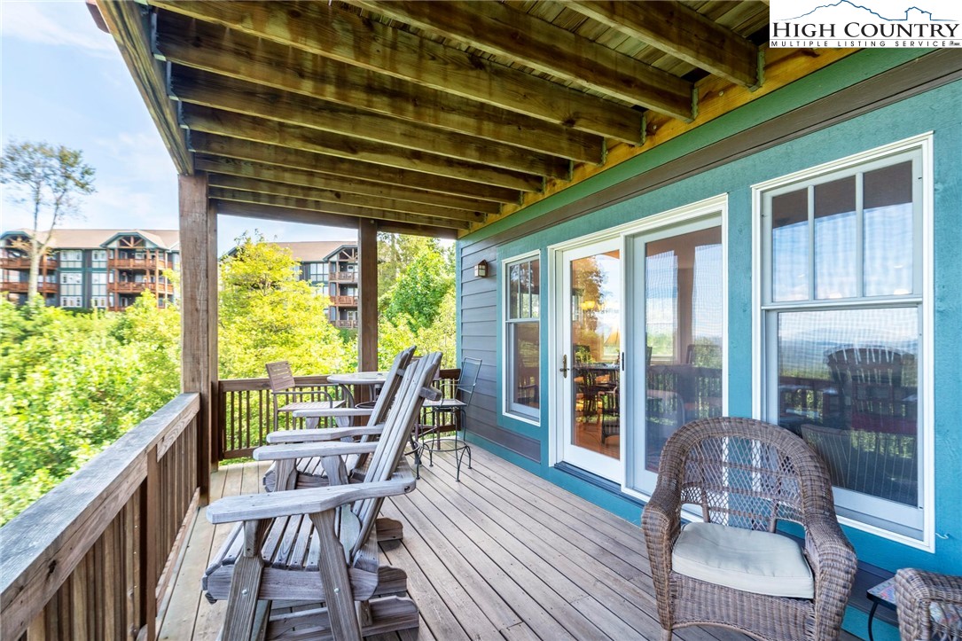 942 Ridge Haven Parkway, Unit R1222 Banner Elk, NC 28604 - Photo 15 of 43 Gallery Image 15