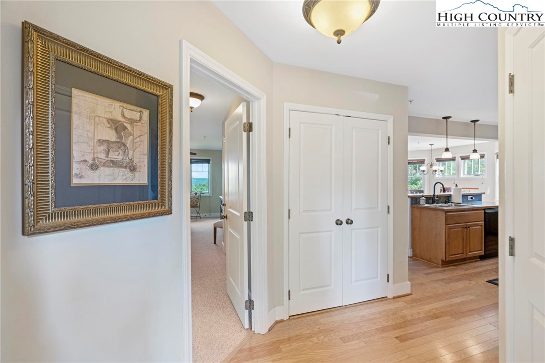 942 Ridge Haven Parkway, Unit R1222 Banner Elk, NC 28604 - Photo 20 of 43 Gallery Image 20