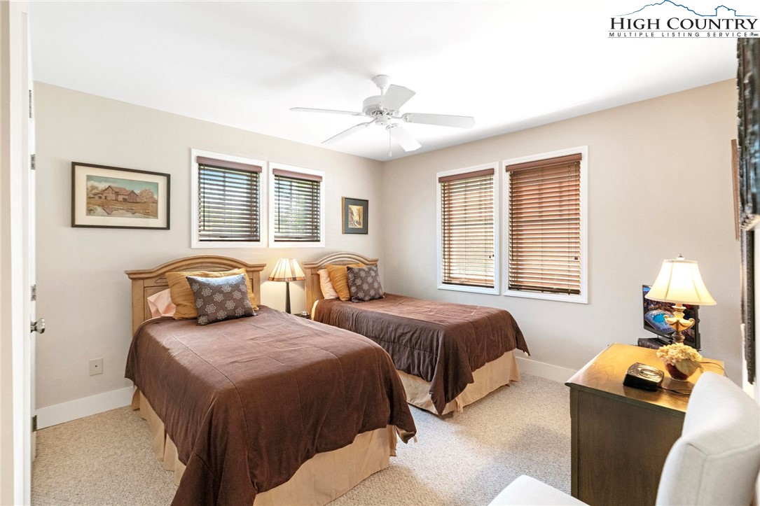 942 Ridge Haven Parkway, Unit R1222 Banner Elk, NC 28604 - Photo 29 of 43 Gallery Image 29