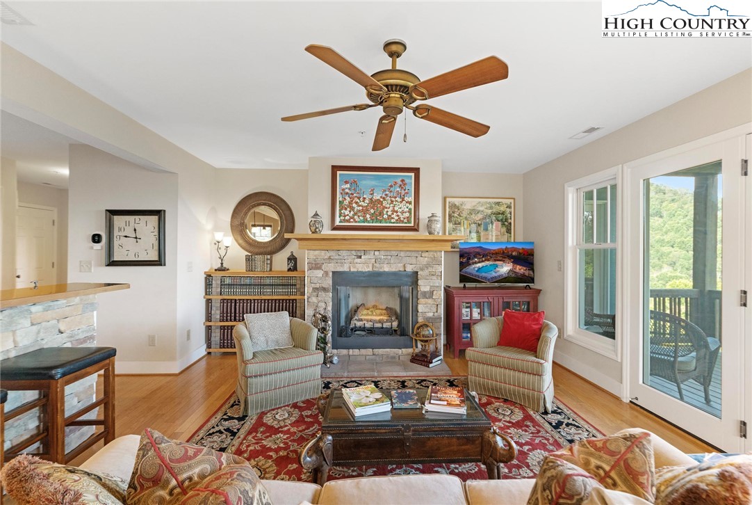 942 Ridge Haven Parkway, Unit R1222 Banner Elk, NC 28604 - Photo 3 of 43 Gallery Image 3