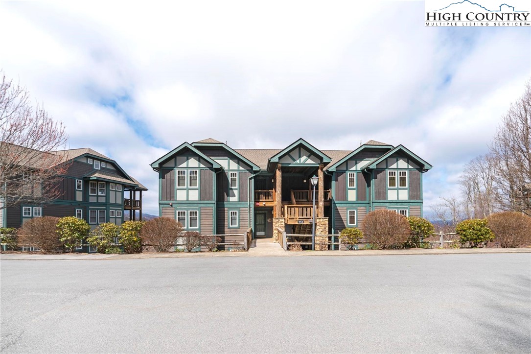 942 Ridge Haven Parkway, Unit R1222 Banner Elk, NC 28604 - Photo 31 of 43 Gallery Image 31