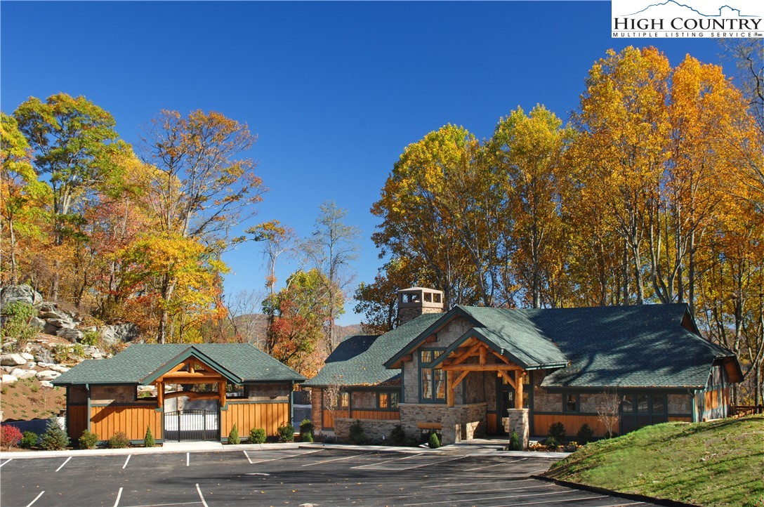 942 Ridge Haven Parkway, Unit R1222 Banner Elk, NC 28604 - Photo 36 of 43 Gallery Image 36