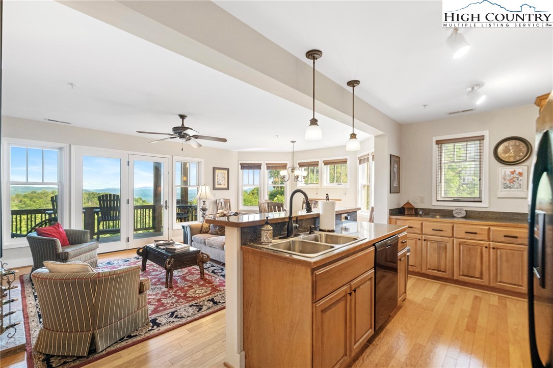 942 Ridge Haven Parkway, Unit R1222 Banner Elk, NC 28604 - Photo 7 of 43 Gallery Image 7