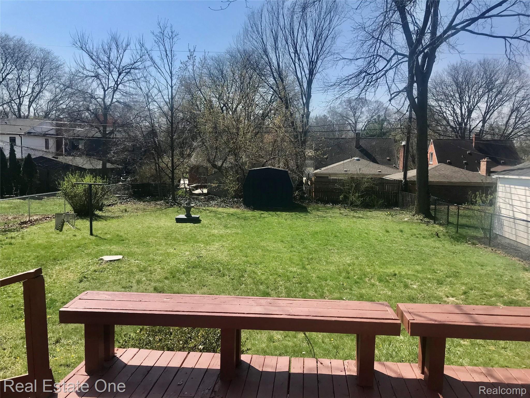 403 West Webster Road Royal Oak, MI 48073 - Photo 20 of 20 DINING RM LEADS TO A DECK OVERLOOKING LARGE LOT