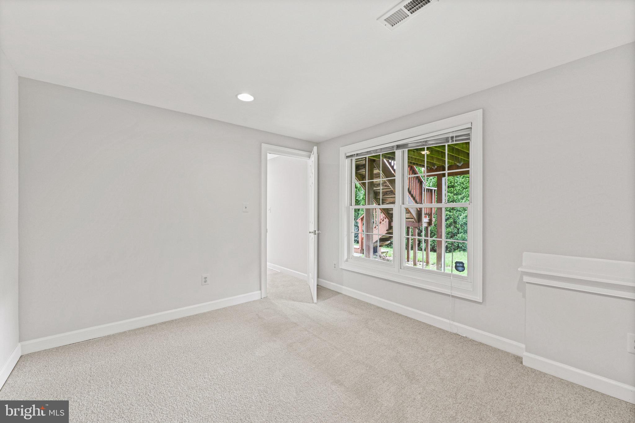 9700 Hidden Valley Road Vienna, VA 22181 - Photo 28 of 36 Lower level 5th bedroom