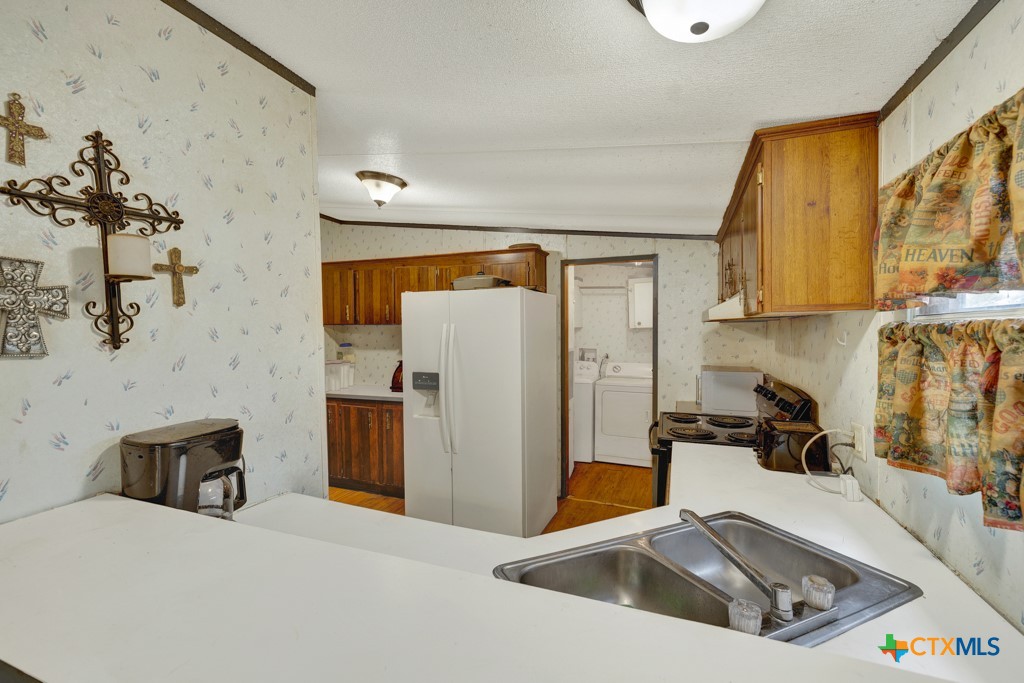 2525 Hugo Road San Marcos, TX 78666 - Photo 13 of 33