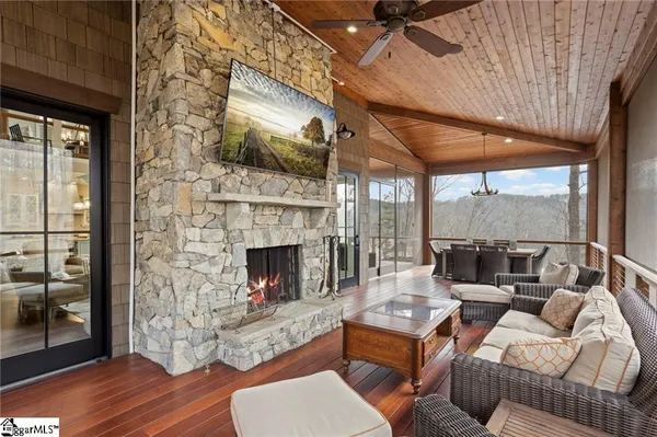 $4,465,000 | 225 Saranac Drive, Sunset, SC 29685