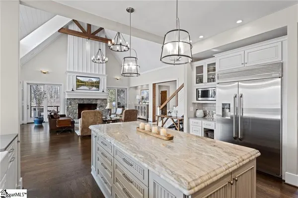 $4,465,000 | 225 Saranac Drive, Sunset, SC 29685