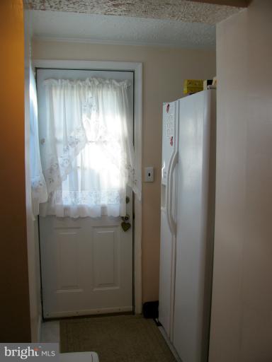 18 Eastship Road Dundalk, MD 21222 - Photo 16 of 29 Kitchen