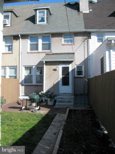 18 Eastship Road Dundalk, MD 21222 - Photo 19 of 29 Exterior (Rear)