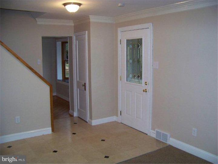 209 Signal Road Drexel Hill, PA 19026 - Photo 5 of 14