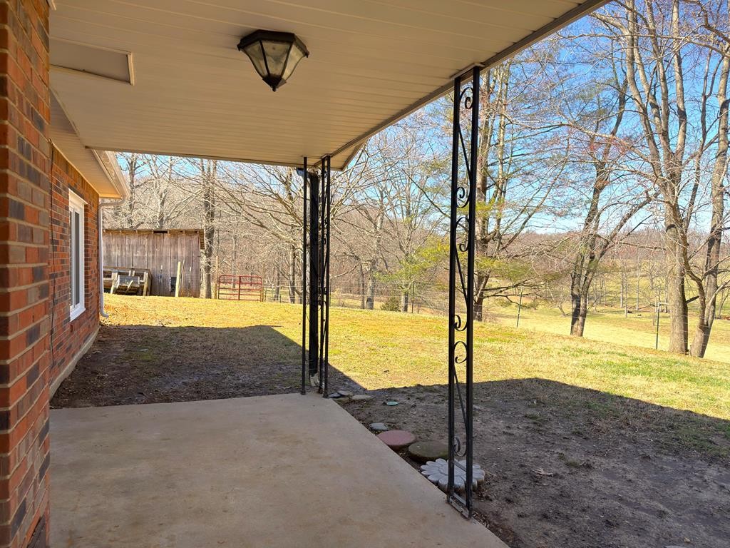 1152 Dogwalk Road Monroe, TN 38573 - Photo 13 of 91