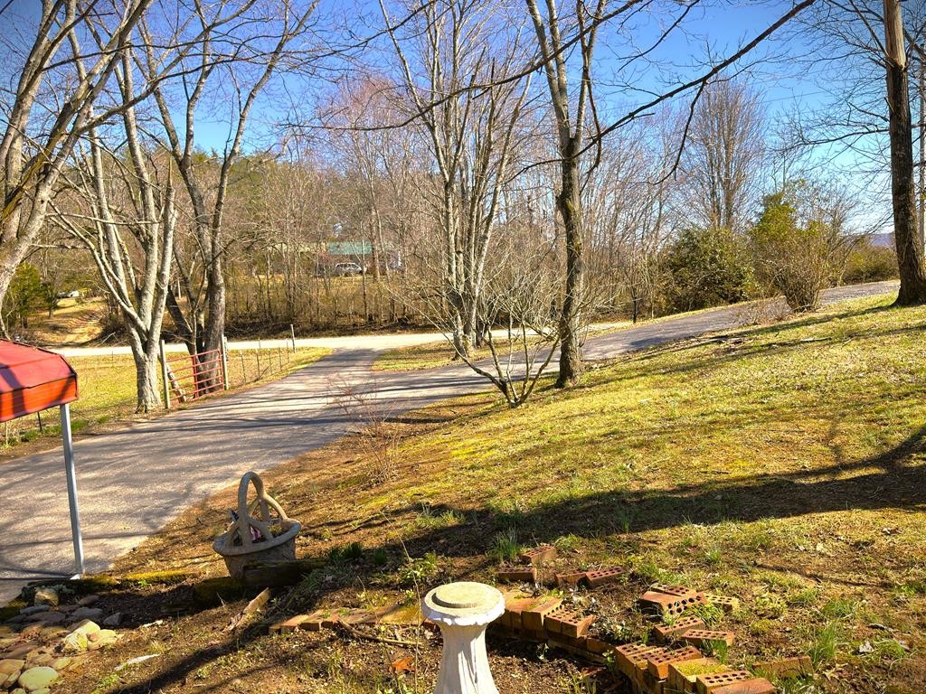 1152 Dogwalk Road Monroe, TN 38573 - Photo 17 of 91