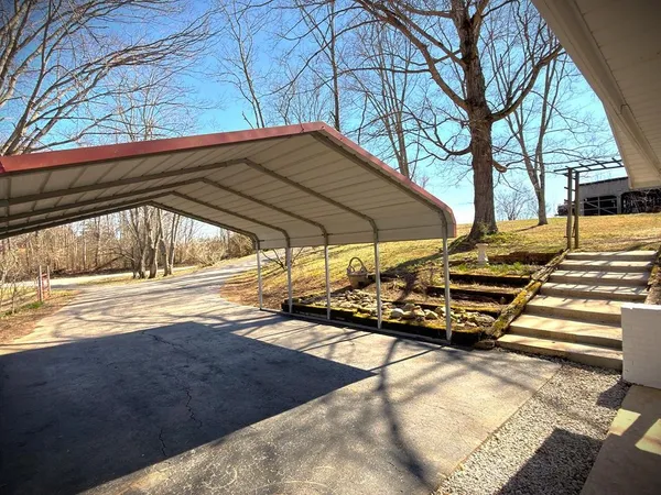 $325,000 | 1152 Dogwalk Road, Monroe, TN 38573