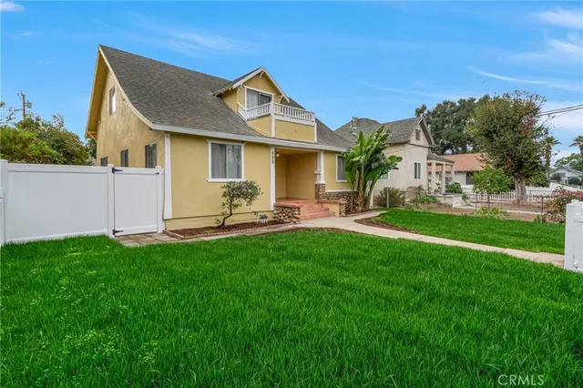 $699,000 | 520 East 8th Street, Corona, CA 92879