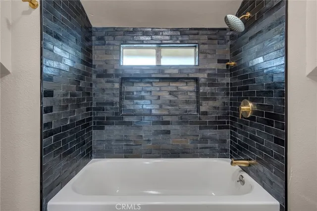 $699,000 | 520 East 8th Street, Corona, CA 92879