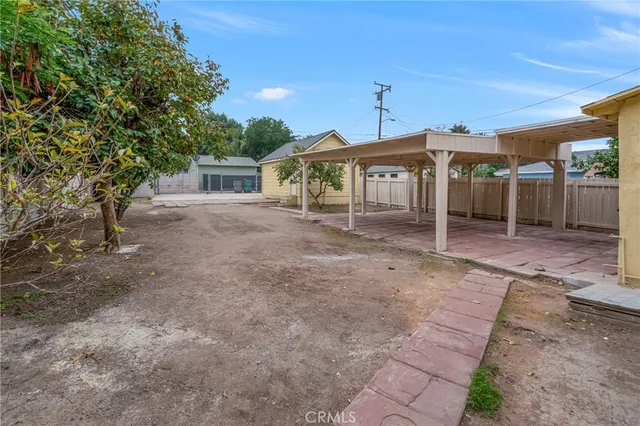 $699,000 | 520 East 8th Street, Corona, CA 92879