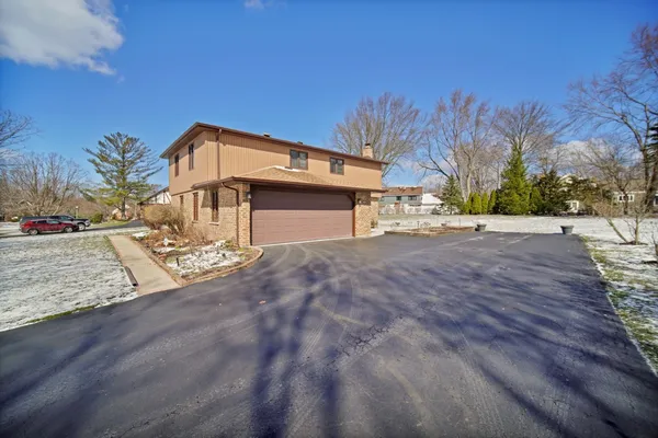 $599,000 | 900 St Andrews Way, Frankfort, IL 60423