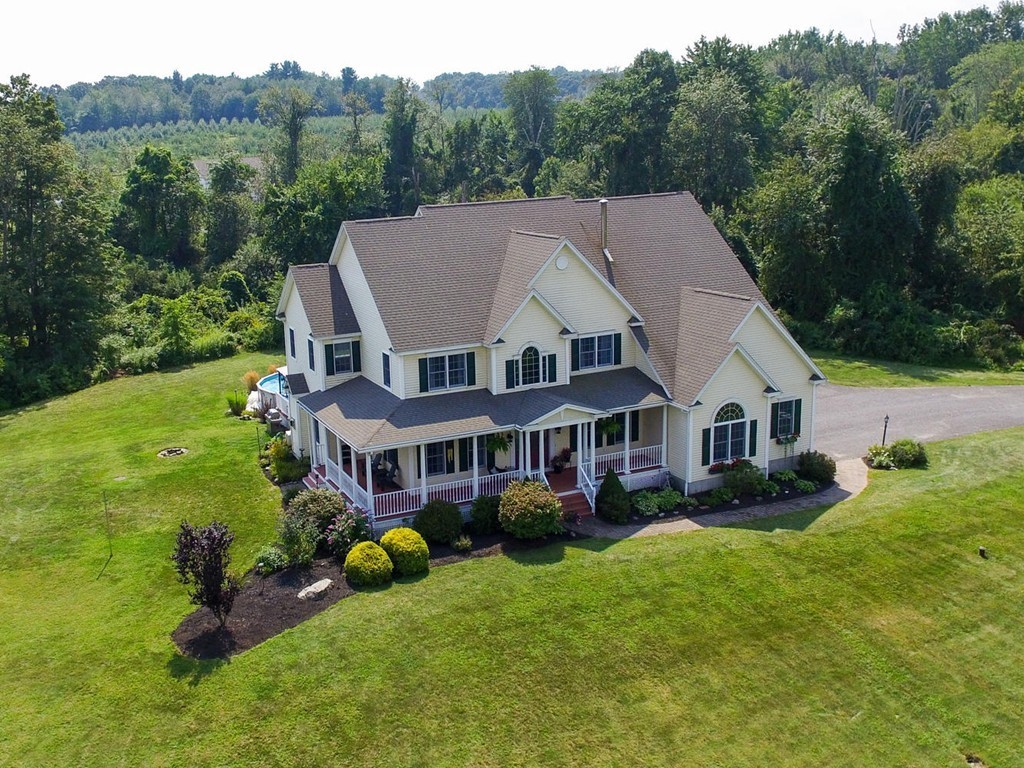 246 Chace Hill Road Lancaster, MA 01523 - Photo 1 of 30 Gallery Image 1