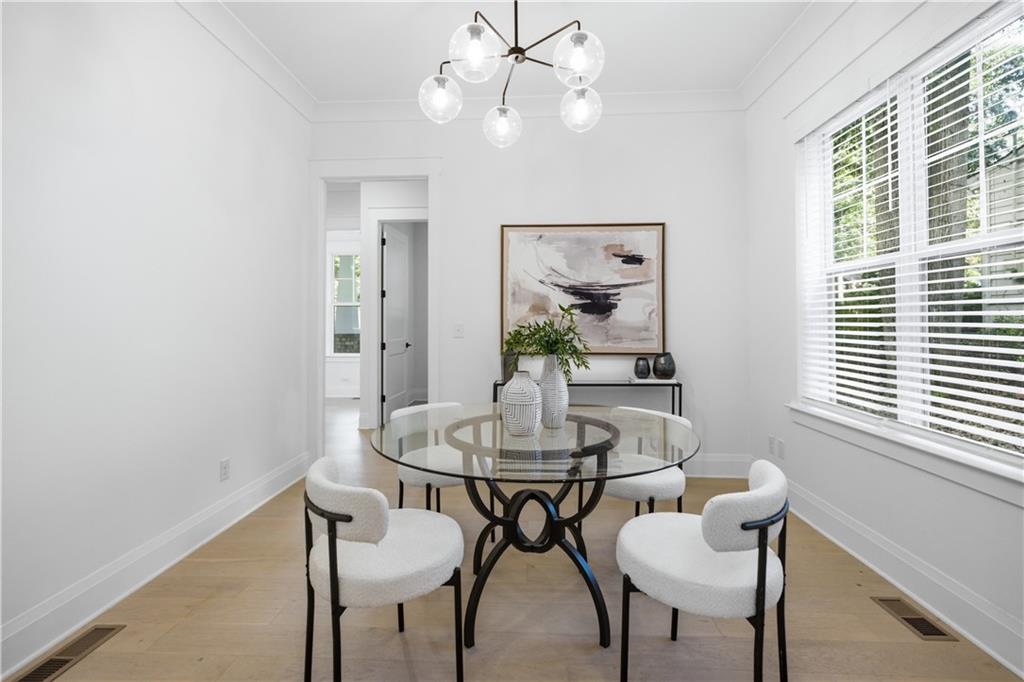 1161 Conway Road Decatur, GA 30030 - Photo 11 of 96 Gallery Image 11