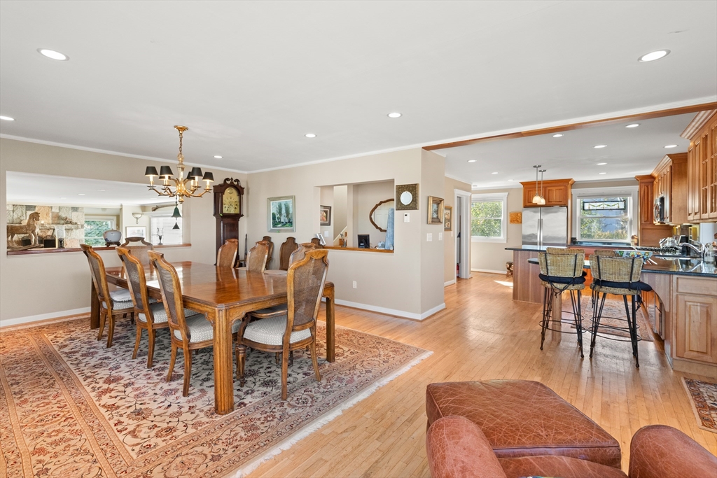 19 Riverside Road Gloucester, MA 01930 - Photo 13 of 39 Gallery Image 13