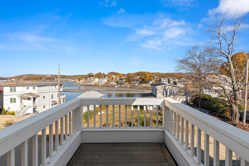 19 Riverside Road Gloucester, MA 01930 - Photo 26 of 39 Gallery Image 26
