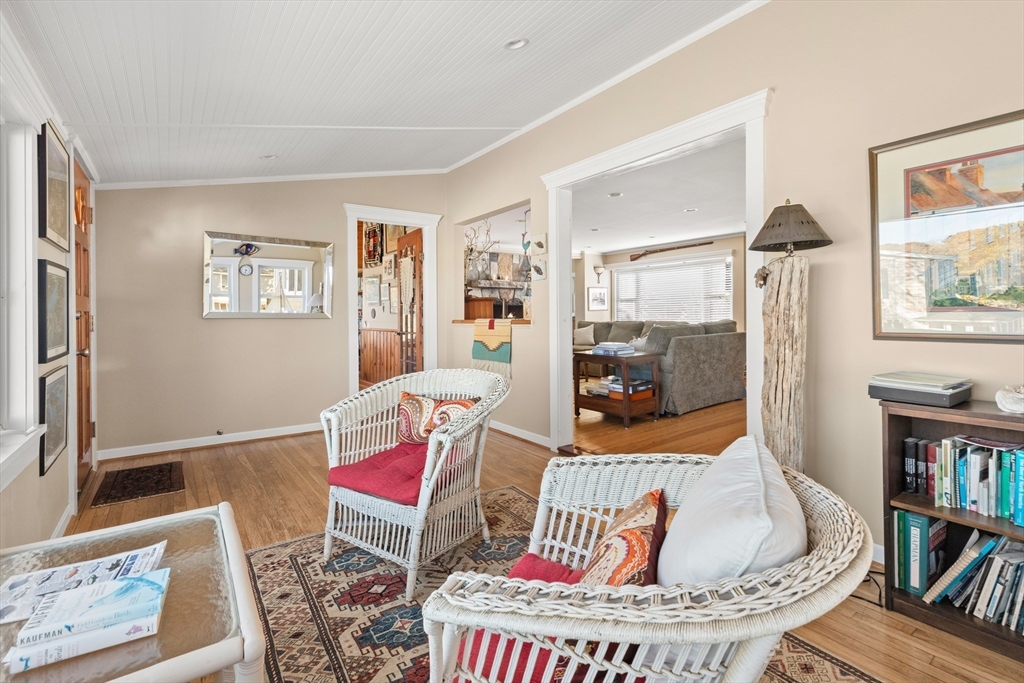 19 Riverside Road Gloucester, MA 01930 - Photo 6 of 39 Gallery Image 6