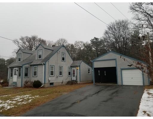 475 Reed Road Dartmouth, MA 02747 - Photo 2 of 21 front view of a house with a yard