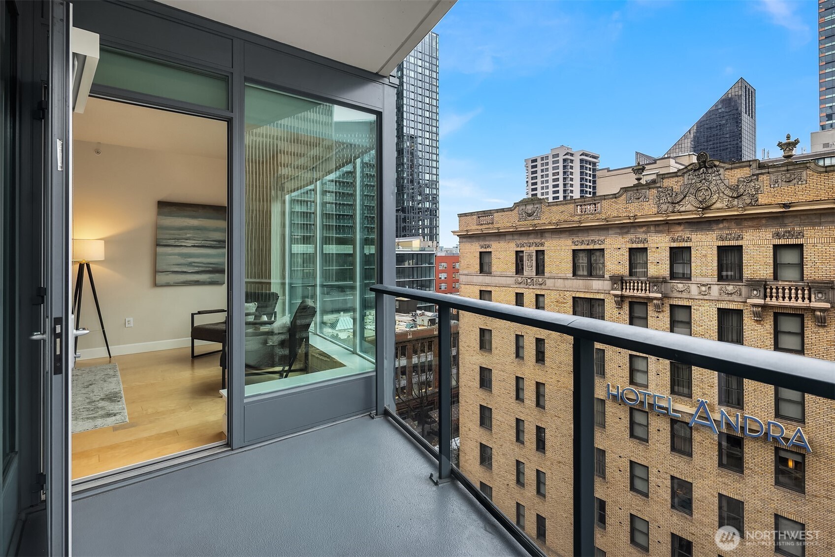 1920 4th Avenue, Unit 812 Seattle, WA 98101 - Photo 14 of 39