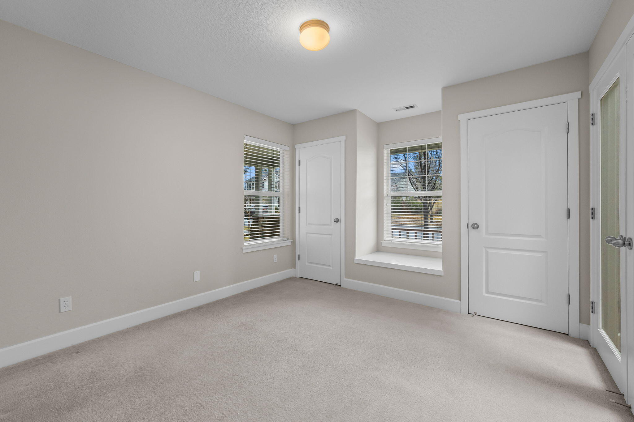 20657 Couples Lane Bend, OR 97702 - Photo 27 of 44 Bedroom/office