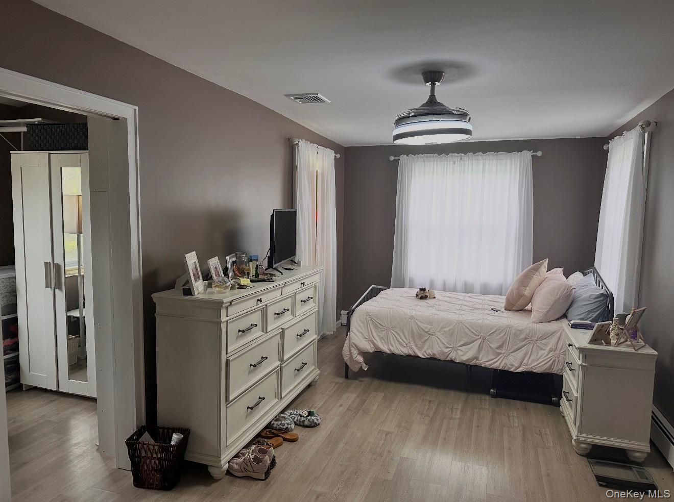 328 South Country Road Brookhaven, NY 11719 - Photo 10 of 10