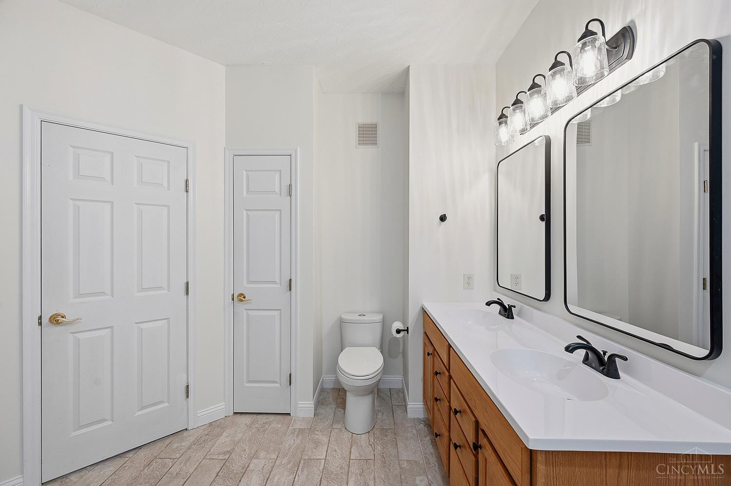 6183 Pondside Drive Maineville, OH 45039 - Photo 41 of 77