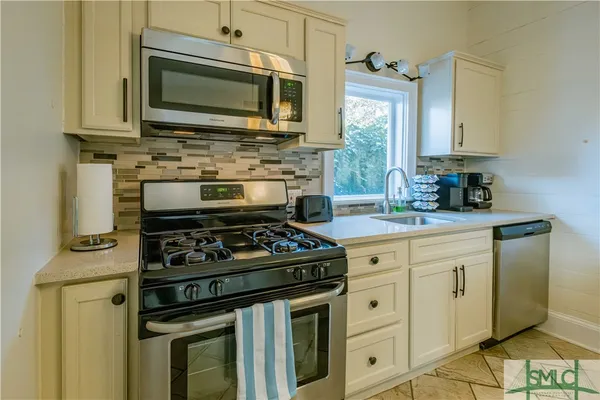 $1,195,000 | 117-119 Houston Street, Savannah, GA 31401