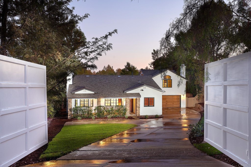 2931 Lone Jack Road Encinitas, CA 92024 - Photo 2 of 40 a view of a yard in front view of a house