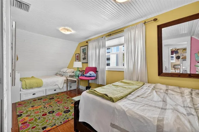 $1,995,000 | 106 5th Avenue, St. Pete Beach, FL 33706