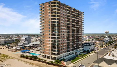 $875,000 | 9100 Beach Avenue, Unit 905, Margate City, NJ 08402