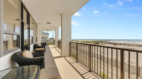 $875,000 | 9100 Beach Avenue, Unit 905, Margate City, NJ 08402