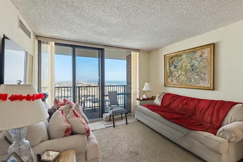 $875,000 | 9100 Beach Avenue, Unit 905, Margate City, NJ 08402