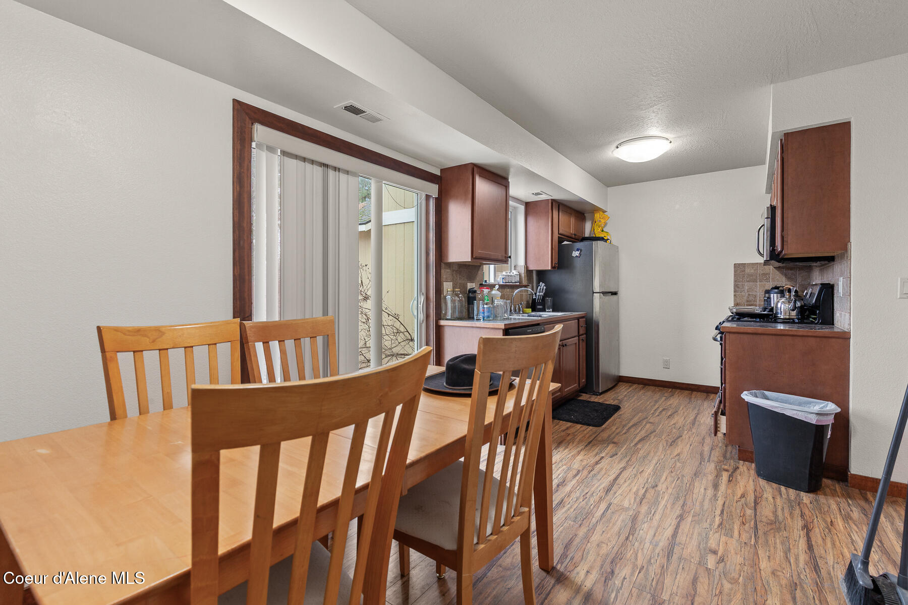 1606 North Catherine Street Post Falls, ID 83854 - Photo 21 of 29 Dining Room to Kitchen