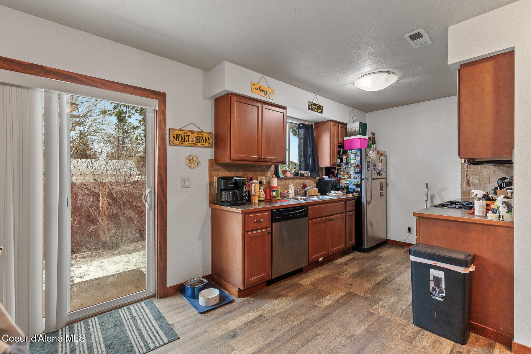 1606 North Catherine Street Post Falls, ID 83854 - Photo 7 of 29 Kitchen