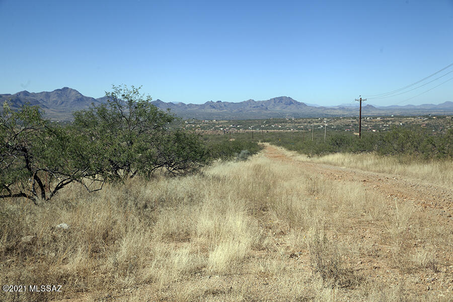 1730 Vía San Cayetano, Unit 107 Rio Rico, AZ 85648 - Photo 1 of 4